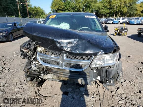 2019 Dodge Journey SE с VIN 3C4PDCBB3KT874173, выставлен на аукционе Copart как лот 81208705 с пробегом 123 558 миль миль и Списание • Salvage title. История ставок и продаж доступна на DreamBid. Изображение 5.