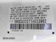 2001 Honda Accord EX with VIN 1HGCG32571A033982, listed as a IAAI auction lot 41933370 with 155,106 mi miles and . Bid and sale history available at DreamBid. Image 9.