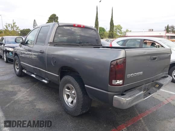 2003 Dodge 1500 ST с VIN 1D7HA18K03J512552, выставлен на аукционе IAAI как лот 42058130 с пробегом 207 254 миль миль и . История ставок и продаж доступна на DreamBid. Изображение 15.