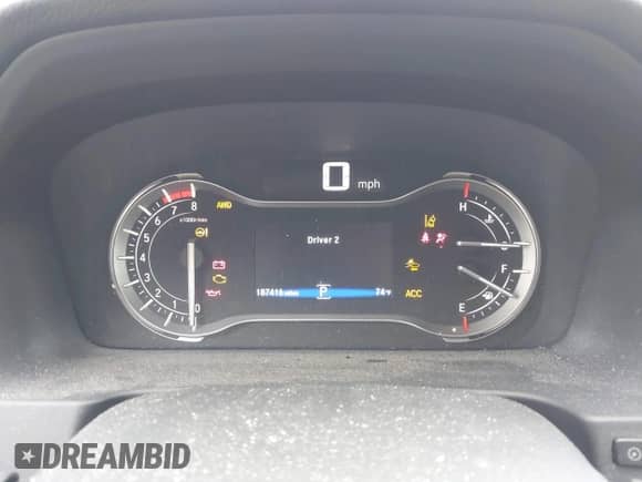 2016 Honda Pilot Touring with VIN 5FNYF6H99GB003935, listed as a IAAI auction lot 43229152 with 187,416 mi miles and . Bid and sale history available at DreamBid. Image 7.