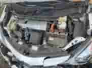 2017 Toyota Prius Five z VIN JTDZN3EU3HJ070930, wystawiony jako Copart lot #87420905 z przebiegiem 67 998 mil mil oraz Szkoda całkowita • Salvage title. Historia ofert i sprzedaży dostępna na DreamBid. Obrazek 11.