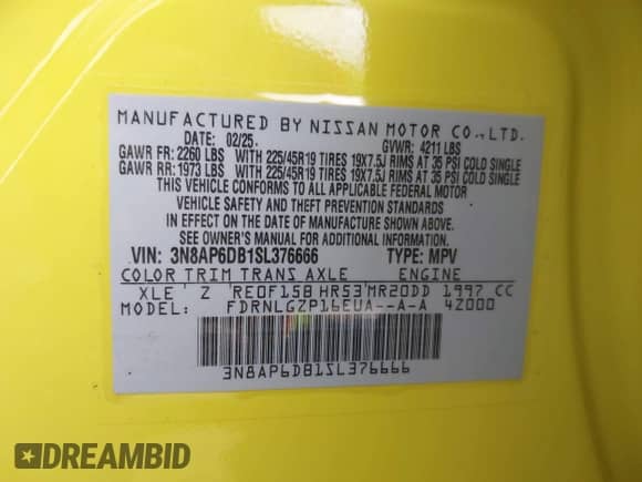 2025 Nissan Kicks SR z VIN 3N8AP6DB1SL376666, wystawiony jako IAAI lot #43197648 z przebiegiem 4 213 mil mil oraz . Historia ofert i sprzedaży dostępna na DreamBid. Obrazek 9.