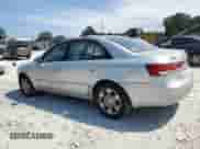 2006 Hyundai Sonata GL z VIN KMHET46C06A083384, wystawiony jako Copart lot #71842745 z przebiegiem 211 204 mil mil oraz Szkoda całkowita • Salvage title. Historia ofert i sprzedaży dostępna na DreamBid. Obrazek 2.