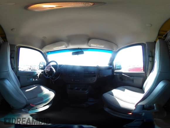 2021 Chevrolet Express Cargo с VIN 1GCWGAFP0M1246191, выставлен на аукционе IAAI как лот 43387382 с пробегом 103 592 миль миль и . История ставок и продаж доступна на DreamBid. Изображение 18.