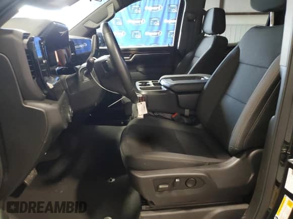 2023 Chevrolet Silverado 1500 LT z VIN 1GCPDDEK0PZ314239, wystawiony jako Copart lot #56107264 z przebiegiem 10 231 mil mil oraz Czysty tytuł • Clean title. Historia ofert i sprzedaży dostępna na DreamBid. Obrazek 7.