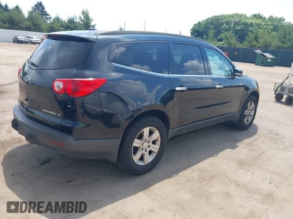2012 Chevrolet Traverse 2LT with VIN 1GNKVJED6CJ330498, listed as a IAAI auction lot 42582844 with 131,057 mi miles and . Bid and sale history available at DreamBid. Image 4.