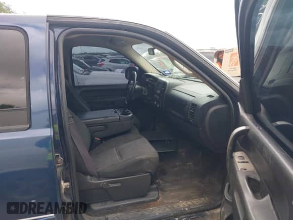 2011 Chevrolet Silverado 1500 LT с VIN 3GCPCSEA5BG151059, выставлен на аукционе IAAI как лот 42610555 с пробегом 234 589 миль миль и . История ставок и продаж доступна на DreamBid. Изображение 5.