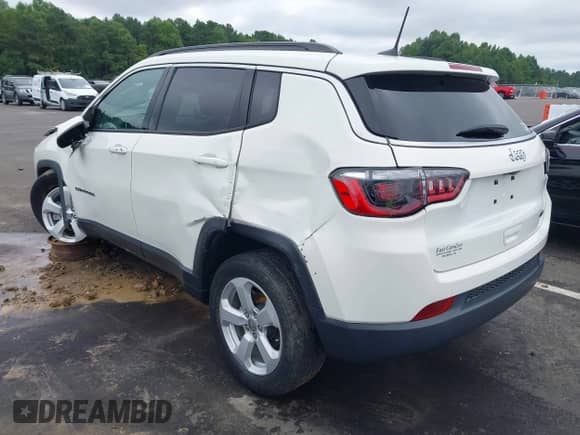 2021 Jeep Compass Altitude with VIN 3C4NJCBB6MT501857, listed as a IAAI auction lot 43039425 with 102,081 mi miles and . Bid and sale history available at DreamBid. Image 3.