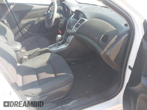 2016 Chevrolet Cruze LT с VIN 1G1PE5SB8G7138519, выставлен на аукционе IAAI как лот 43236109 с пробегом 134 007 миль миль и . История ставок и продаж доступна на DreamBid. Изображение 5.
