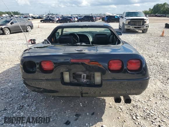 1993 Chevrolet Corvette with VIN 1G1YY23P6P5116938, listed as a Copart auction lot 71449354 with 58,392 mi miles and Salvage title. Bid and sale history available at DreamBid. Image 6.