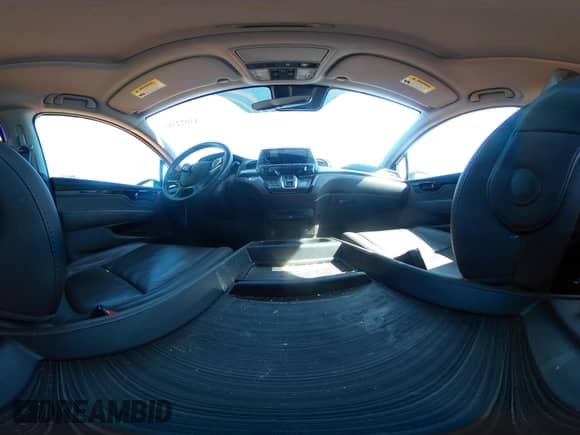 2020 Honda Odyssey Elite с VIN 5FNRL6H98LB009345, выставлен на аукционе IAAI как лот 43072162 с пробегом 67 693 миль миль и . История ставок и продаж доступна на DreamBid. Изображение 18.