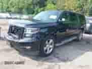 2015 Chevrolet Suburban LTZ z VIN 1GNSCKKC7FR268252, wystawiony jako IAAI lot #42977046 z przebiegiem 110 363 mil mil oraz . Historia ofert i sprzedaży dostępna na DreamBid. Obrazek 2.
