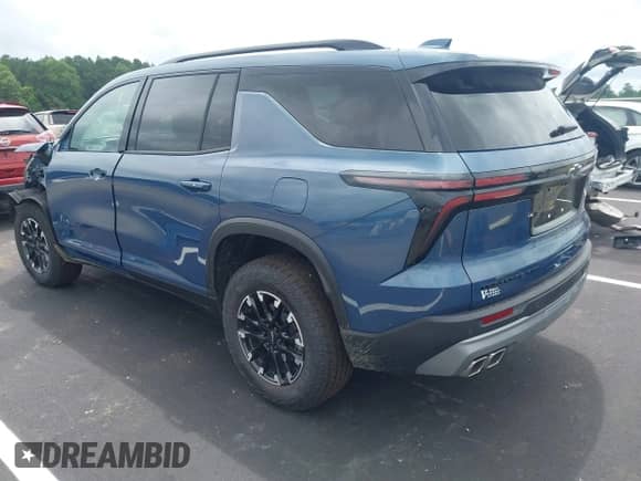 2025 Chevrolet Traverse AWD Z71 z VIN 1GNEVJRS6SJ261722, wystawiony jako IAAI lot #42931447 z przebiegiem 1 457 mil mil oraz . Historia ofert i sprzedaży dostępna na DreamBid. Obrazek 3.