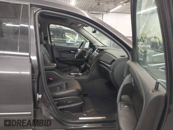 2017 Chevrolet Traverse Premier с VIN 1GNKVJKD3HJ133249, выставлен на аукционе IAAI как лот 42590724 с пробегом 135 511 миль миль и . История ставок и продаж доступна на DreamBid. Изображение 5.