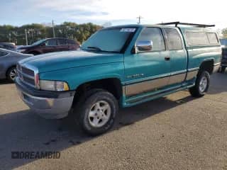 1997 Dodge 1500 with VIN 3B7HF13Y0VG734553, listed as a Copart auction lot 82716215 with 186,122 mi miles and Clean title. Bid and sale history available at DreamBid. Image 1.