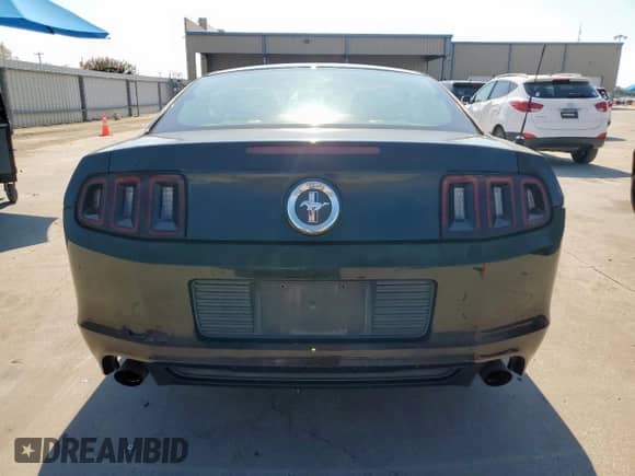 2014 Ford Mustang V6 with VIN 1ZVBP8AM1E5201935, listed as a Copart auction lot 80339675 with 190,925 mi miles and Salvage title. Bid and sale history available at DreamBid. Image 6.
