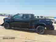 2024 Chevrolet Silverado 1500 LT Trail Boss z VIN 3GCUDFED1RG287720, wystawiony jako IAAI lot #42082209 z przebiegiem 23 011 mil mil oraz . Historia ofert i sprzedaży dostępna na DreamBid. Obrazek 6.