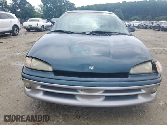 1993 Dodge Intrepid with VIN 2B3ED56F1PH641071, listed as a Copart auction lot 62796754 with 131,285 mi miles and Clean title. Bid and sale history available at DreamBid. Image 5.