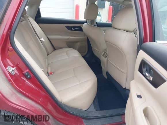 2015 Nissan Altima SL with VIN 1N4AL3AP6FN351537, listed as a IAAI auction lot 43351919 with 161,780 mi miles and . Bid and sale history available at DreamBid. Image 8.