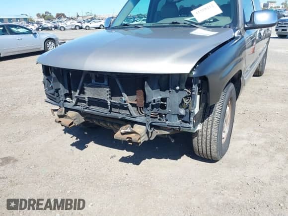 2002 Chevrolet Silverado 1500 LS with VIN 2GCEC19TX21415253, listed as a IAAI auction lot 41788212 with 146,312 mi miles and . Bid and sale history available at DreamBid. Image 6.