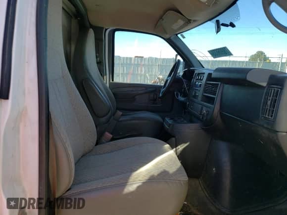 2015 Chevrolet Express Commercial с VIN 1GB0G2CG8F1137341, выставлен на аукционе Copart как лот 78806633 с пробегом 221 066 миль миль и Списание • Salvage title. История ставок и продаж доступна на DreamBid. Изображение 11.