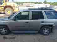 2002 Chevrolet TrailBlazer LTZ с VIN 1GNDT13S022486819, выставлен на аукционе IAAI как лот 42901625 с пробегом 186 795 миль миль и . История ставок и продаж доступна на DreamBid. Изображение 14.