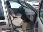 2000 Chevrolet Venture Plus 1SB с VIN 1GNDU03E9YD353751, выставлен на аукционе IAAI как лот 42428822 с пробегом 188 684 миль миль и . История ставок и продаж доступна на DreamBid. Изображение 5.