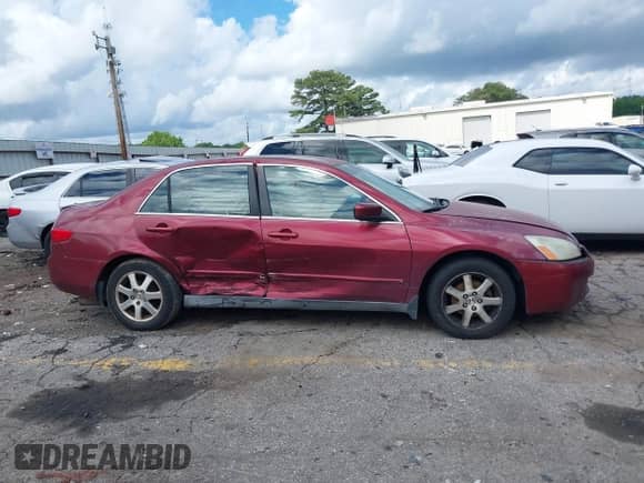 2005 Honda Accord LX with VIN 1HGCM663X5A028932, listed as a IAAI auction lot 42247000 with 214,846 mi miles and . Bid and sale history available at DreamBid. Image 12.