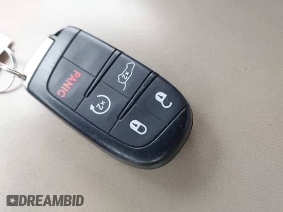 2019 Jeep Grand Cherokee High Altitude z VIN 1C4RJFCG2KC591143, wystawiony jako IAAI lot #42274186 z przebiegiem 41 601 mil mil oraz . Historia ofert i sprzedaży dostępna na DreamBid. Obrazek 11.