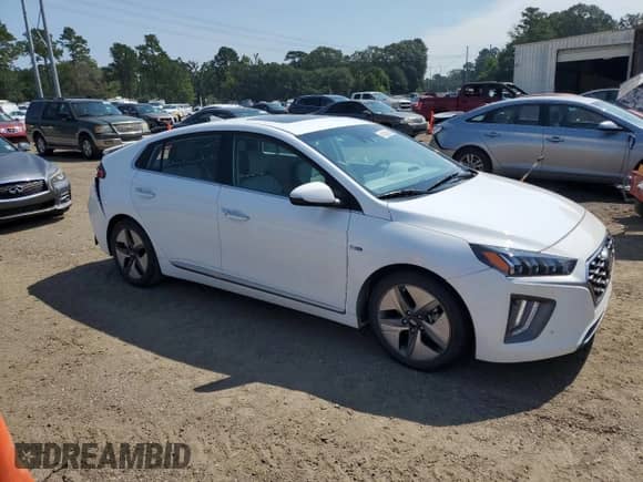 2020 Hyundai Ioniq Limited с VIN KMHC05LC3LU202257, выставлен на аукционе Copart как лот 67353105 с пробегом 41 934 миль миль и Списание • Salvage title. История ставок и продаж доступна на DreamBid. Изображение 4.