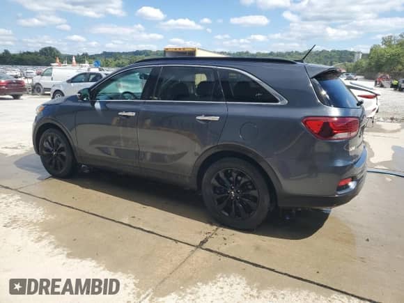 2019 Kia Sorento LX с VIN 5XYPG4A51KG603273, выставлен на аукционе Copart как лот 70023045 с пробегом 99 903 миль миль и На запчасти • Non repairable. История ставок и продаж доступна на DreamBid. Изображение 2.