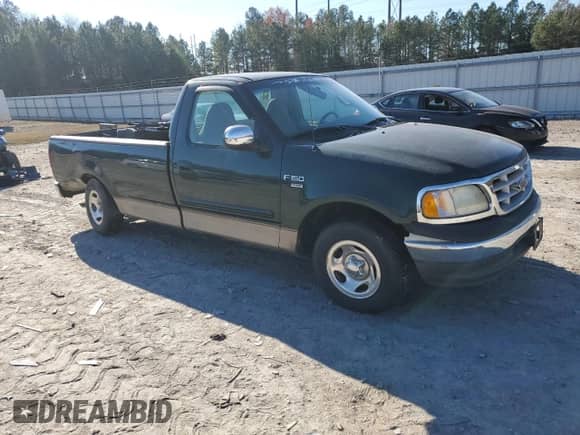2001 Ford F-150 XL с VIN 1FTRF17W61NB93619, выставлен на аукционе Copart как лот 82192144 с пробегом 228 653 миль миль и Списание • Salvage title. История ставок и продаж доступна на DreamBid. Изображение 4.