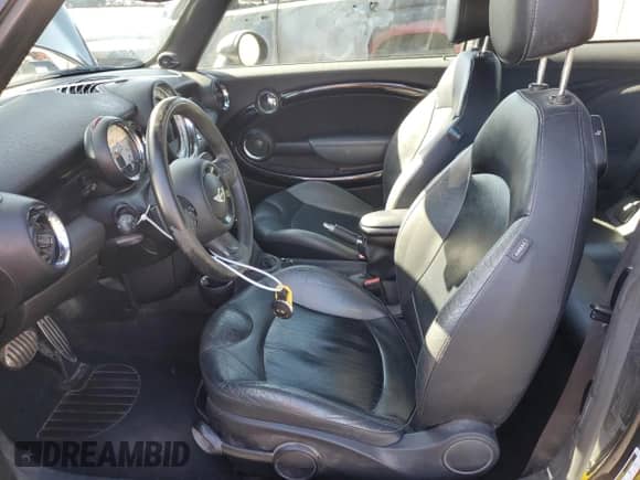 2012 MINI Hardtop S with VIN WMWSV3C59CT387246, listed as a Copart auction lot 61766125 with 155,156 mi miles and Salvage title. Bid and sale history available at DreamBid. Image 7.