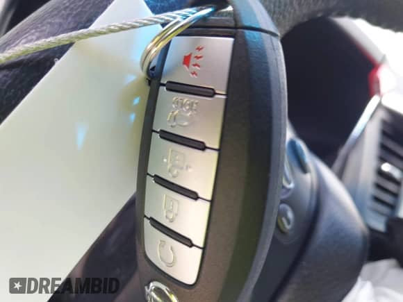 2015 Nissan Pathfinder SL with VIN 5N1AR2MN2FC610674, listed as a IAAI auction lot 42761432 with 94,923 mi miles and . Bid and sale history available at DreamBid. Image 11.