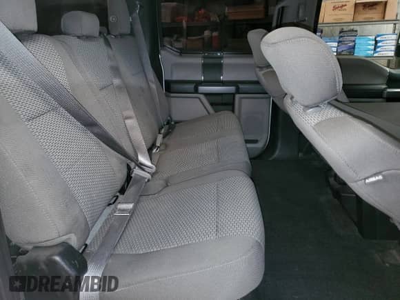 2018 Ford F-250 XL with VIN 1FT7W2B6XJEC62624, listed as a Copart auction lot 55536424 with 222,595 mi miles and Clean title. Bid and sale history available at DreamBid. Image 10.