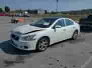 2014 Nissan Maxima SV z VIN 1N4AA5AP4EC443094, wystawiony jako IAAI lot #43183195 z przebiegiem 143 762 mil mil oraz . Historia ofert i sprzedaży dostępna na DreamBid. Obrazek 2.