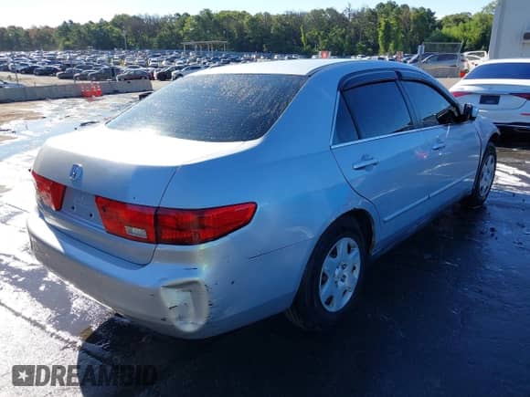 2005 Honda Accord LX with VIN 1HGCM56485A143127, listed as a IAAI auction lot 43071575 with 119,728 mi miles and . Bid and sale history available at DreamBid. Image 4.