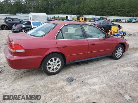 2002 Honda Accord SE with VIN JHMCG56792C027076, listed as a Copart auction lot 84652335 with 154,155 mi miles and Salvage title. Bid and sale history available at DreamBid. Image 3.