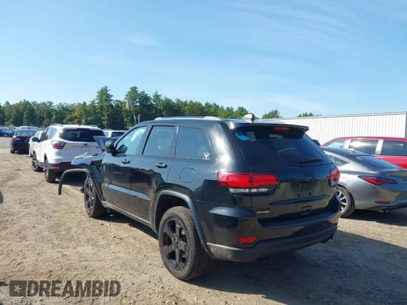 2019 Jeep Grand Cherokee Altitude with VIN 1C4RJFAG5KC567972, listed as a IAAI auction lot 43202968 with 118,324 mi miles and . Bid and sale history available at DreamBid. Image 3.