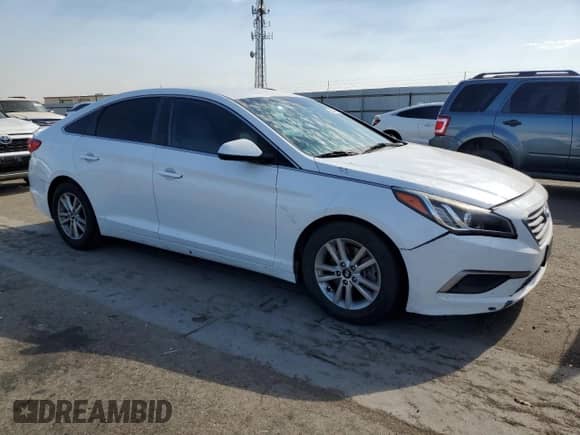 2016 Hyundai Sonata SE с VIN 5NPE24AF9GH388532, выставлен на аукционе Copart как лот 70346185 с пробегом 148 135 миль миль и Чистый • Clean title. История ставок и продаж доступна на DreamBid. Изображение 4.