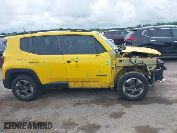 2017 Jeep Renegade Latitude с VIN ZACCJABB9HPF07564, выставлен на аукционе IAAI как лот 42491504 с пробегом 79 597 миль миль и . История ставок и продаж доступна на DreamBid. Изображение 14.