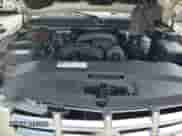 2009 Cadillac Escalade z VIN 1GYFC23209R190573, wystawiony jako Copart lot #58998865 z przebiegiem 167 019 mil mil oraz Szkoda całkowita • Salvage title. Historia ofert i sprzedaży dostępna na DreamBid. Obrazek 12.