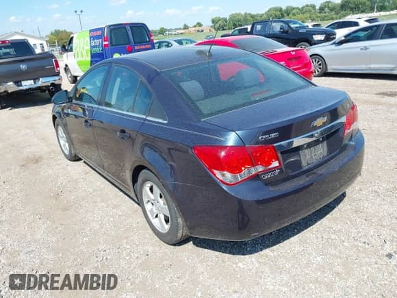 2015 Chevrolet Cruze LT с VIN 1G1PC5SB8F7150352, выставлен на аукционе IAAI как лот 43096869 с пробегом 139 559 миль миль и . История ставок и продаж доступна на DreamBid. Изображение 3.