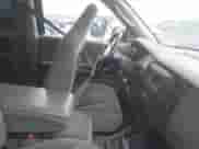 2001 Dodge Dakota Sport z VIN 1B7GG22N81S212519, wystawiony jako IAAI lot #43557080 z przebiegiem 150 028 mil mil oraz . Historia ofert i sprzedaży dostępna na DreamBid. Obrazek 5.