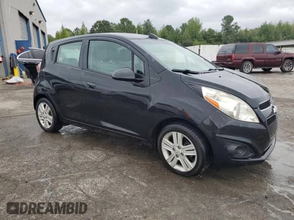 2015 Chevrolet Spark LS с VIN KL8CB6S9XFC786878, выставлен на аукционе Copart как лот 85546355 с пробегом 129 231 миль миль и Списание • Salvage title. История ставок и продаж доступна на DreamBid. Изображение 4.