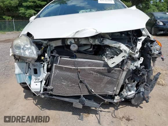 2015 Toyota Prius Four z VIN JTDKN3DU3F1951417, wystawiony jako IAAI lot #42640959 z przebiegiem 237 958 mil mil oraz . Historia ofert i sprzedaży dostępna na DreamBid. Obrazek 6.