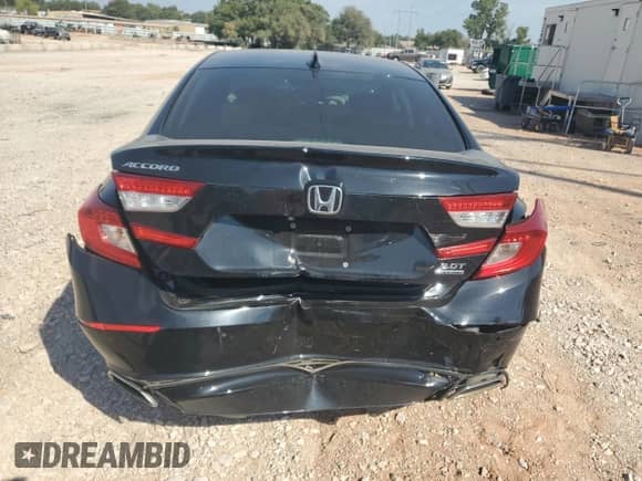 2020 Honda Accord Touring z VIN 1HGCV2F97LA007639, wystawiony jako Copart lot #84062585 z przebiegiem 72 795 mil mil oraz Szkoda całkowita • Salvage title. Historia ofert i sprzedaży dostępna na DreamBid. Obrazek 6.