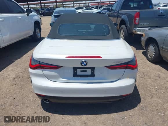 2025 BMW 4 Series 430i with VIN WBA33DB09SCT63436, listed as a IAAI auction lot 42456299 with 9,746 mi miles and . Bid and sale history available at DreamBid. Image 16.