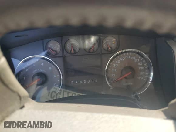 2010 Ford F-150 XL z VIN 1FTFX1EV0AFD64420, wystawiony jako Copart lot #67927755 z przebiegiem Nie podano mil oraz Szkoda całkowita • Salvage title. Historia ofert i sprzedaży dostępna na DreamBid. Obrazek 9.