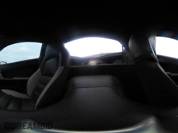 2006 Chevrolet Corvette Z06 с VIN 1G1YY26E565126935, выставлен на аукционе IAAI как лот 41501598 с пробегом 71 842 миль миль и . История ставок и продаж доступна на DreamBid. Изображение 20.